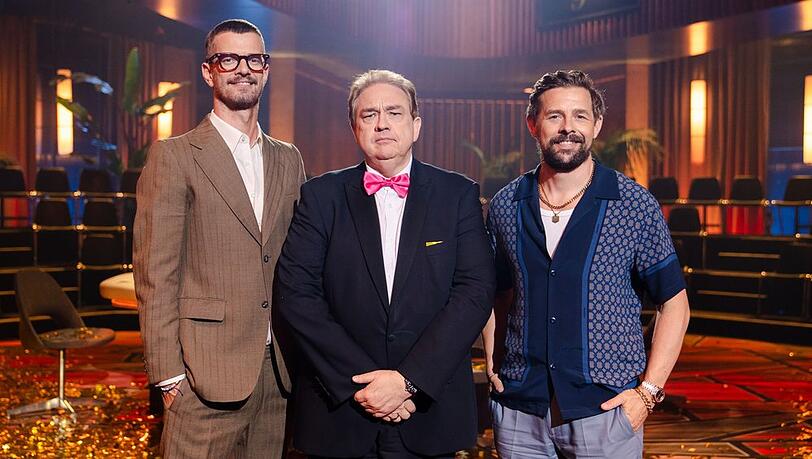 Unter anderem in "Das Duell um die Geld" mit Moderator Oliver Kalkofe (M.) sind Joko Winterscheidt und Klaas Heufer-Umlauf (r.) ab Oktober wiederzusehen.