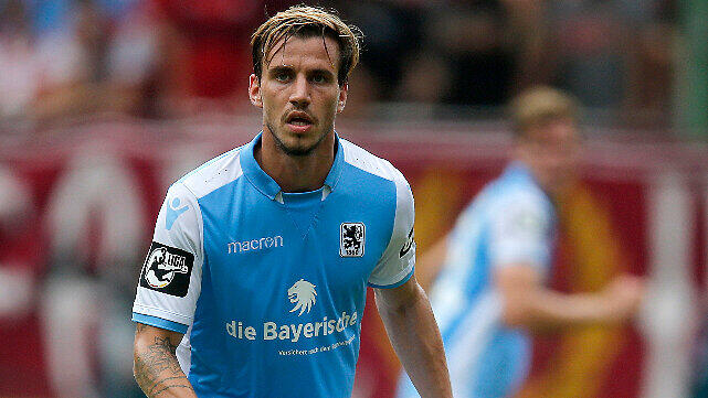 Musste das Training abbrechen: Nico Karger, Angreifer des TSV 1860.