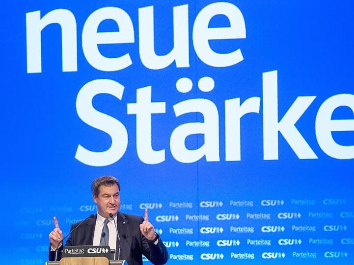 Markus Söder (CSU) spricht auf dem CSU-Sonderparteitag. Foto: Peter Kneffel