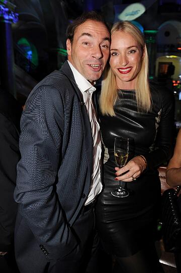 Wolfram und Petra Winter bei der HSE24 Champagner Bar auf der Nacht der Medien in München am 16.10.2013