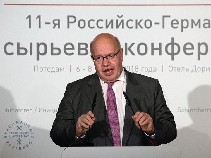 Peter Altmaier (CDU), Bundeswirtschaftsminister, spricht auf der 11. Deutsch-Russischen Rohstoff-Konferenz in Potsdam.