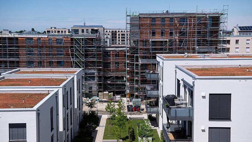 München: Mehrfamilienhäuser in einem genossenschaftlich erschlossenen Wohnquartier. Neubauwohnungen sind deutlich günstiger als noch vor etwa fünf Jahren.