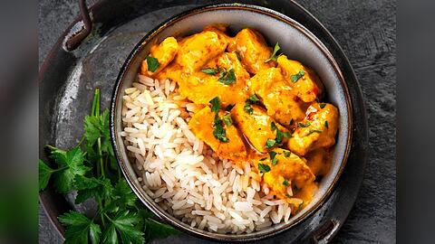 Butter Chicken: Ein Klassiker der indischen Küche, der zuhause gelingt und jeden begeistert.