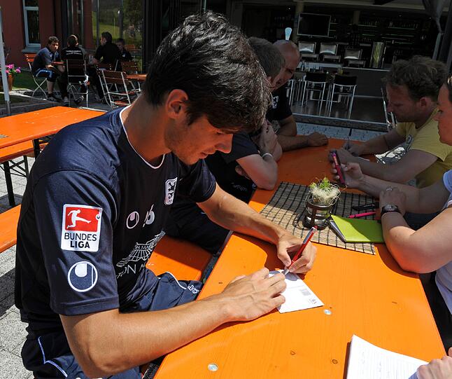 Post für Kevin Volland: Der Ex-Löwe bekommt einen Brief von Christopher Schindler. Die besten Bilder!