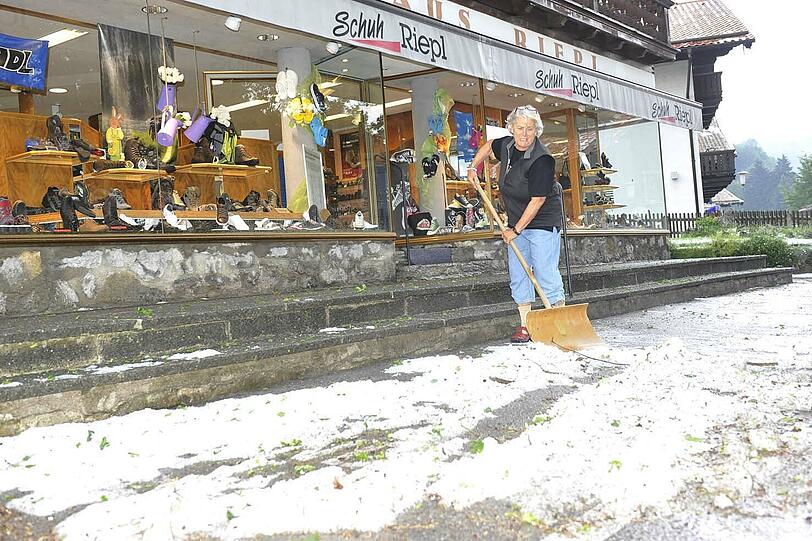 Schweres Hagelunwetter bei Schliersee.