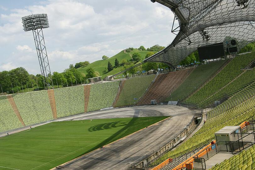 Der Vorverkauf für das Public Viewing im Olympiastadion fürs Finale dahoam geht weiter: Ab morgen sind 18.000 weitere Karten erhältlich.