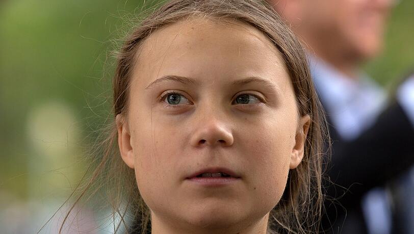Greta Thunberg ist am Freitagnachmittag (13. Januar) im besetzten Weiler Lützerath aufgetaucht.