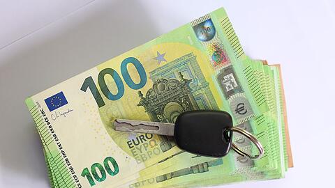 Viele Autok&auml;ufe werden per Kredit finanziert. (Symbolbild)