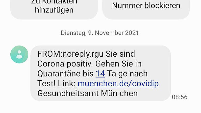 Unter anderem mit SMS werden Infizierte angeschrieben. Unter anderem mit SMS werden Infizierte angeschrieben.