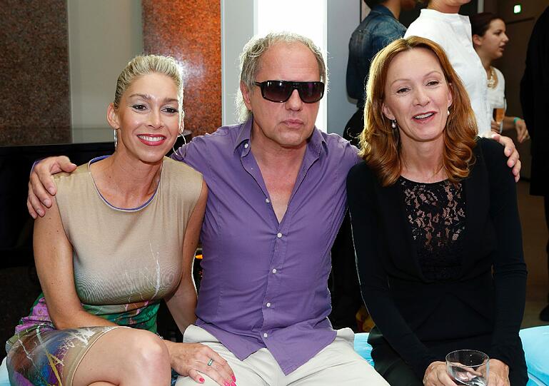 Die Stars und Sternchen auf der Fashion Week in Berlin - sehen Sie hier die besten Bilder...