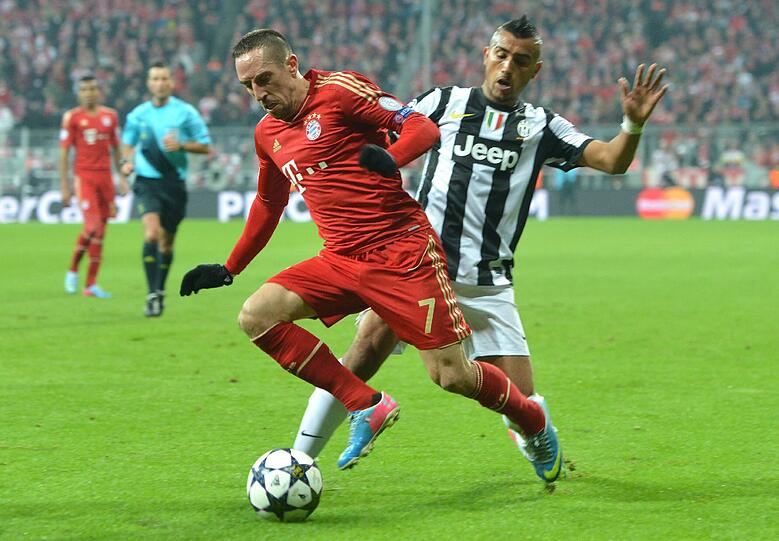 Ribéry und Vidal lieferten sich einige intensive, mitunter auch überharte Duelle.