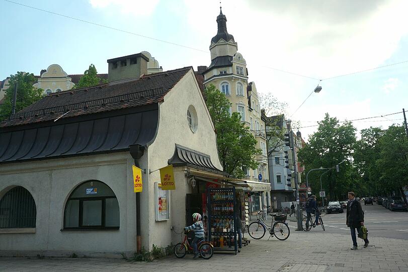 Und Türmen.
