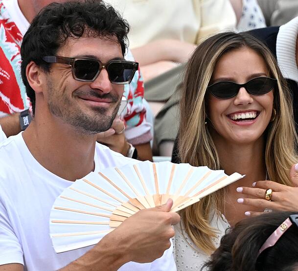 Sind seit Sommer 2024 ein Paar: Mats Hummels und Nicola Cavanis Sind seit Sommer 2024 ein Paar: Mats Hummels und Nicola Cavanis