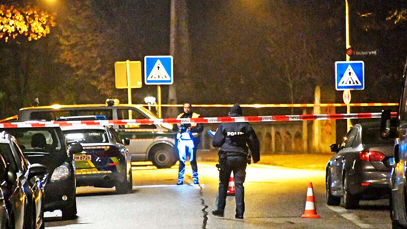 Am Dienstagabend kam es in der Hochstraße in der Au nach einem Raubüberfall zu einem Polizeieinsatz.
