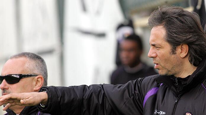 Serdar Dayat (rechts) ist neuer Cheftrainer von Türkgücü München. (Archivbild)