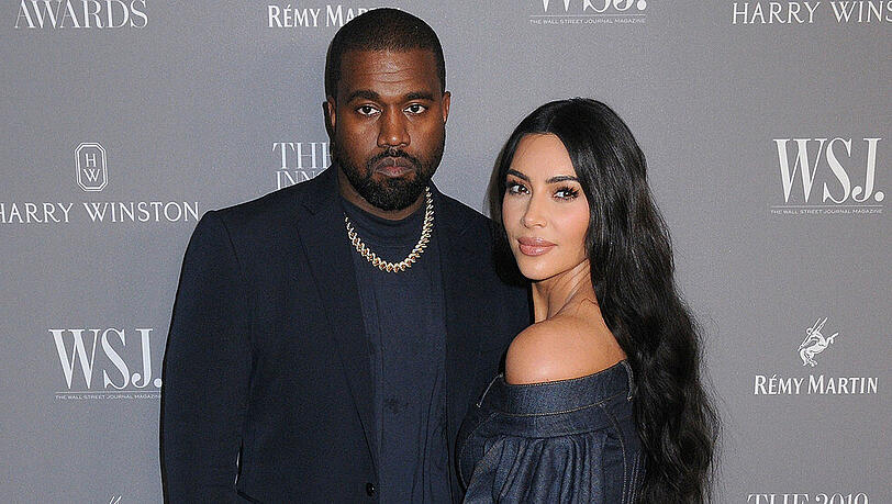 Kanye West und Kim Kardashian bei einem Auftritt in New York Kanye West und Kim Kardashian bei einem Auftritt in New York