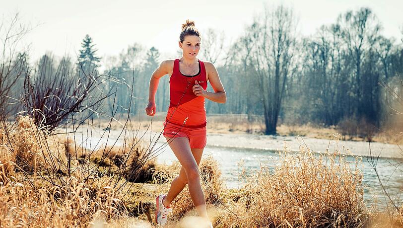 Ingalena Heuck, ehemalige deutsche Meisterin im Halbmarathon, genießt die Sonne. Ingalena Heuck, ehemalige deutsche Meisterin im Halbmarathon, genießt die Sonne.