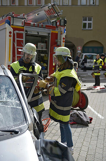 Bilder vom "Girls Day 2016" bei der Berufsfeuerwehr München.