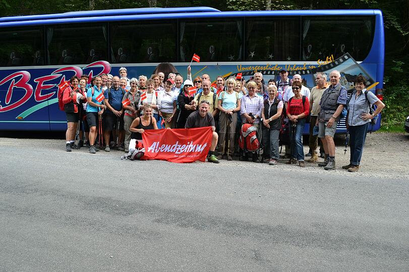 Die Leser freuten sich bei der zweiten AZ-Wanderung über das sonnige Wetter.