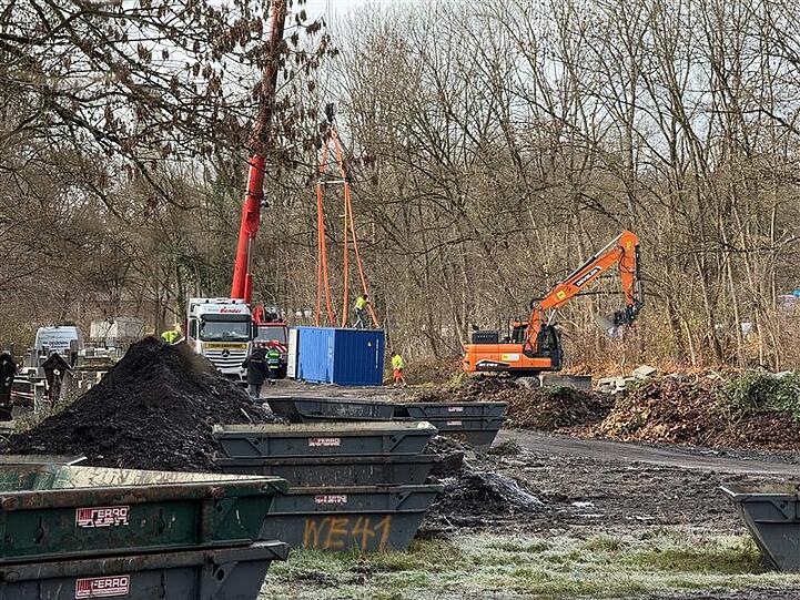 Für Personen, die während der Evakuierung keine Unterkunft haben, wird am Tag der Entschärfung eine Betreuungsstelle am Gymnasium Moosach eingerichtet.