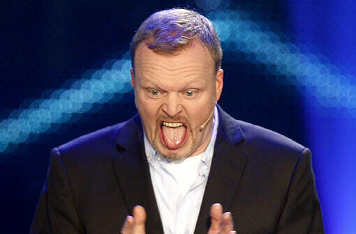 Stefan Raab stellt sich hinter seine Künstlerin.