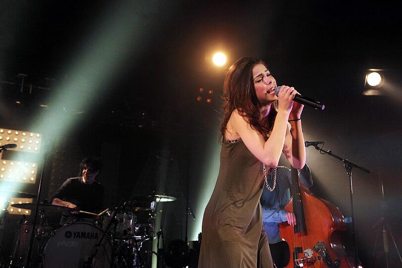 Die süße Lena Meyer-Landrut bei ihrem Auftritt in der Theaterfabrik in München. Die Bilder vom Konzert