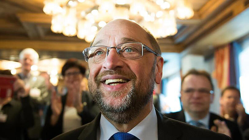 Sieht sich wegen rechtswidriger Personalentscheidungen aus Brüsseler Zeiten mit neuer Kritik konfrontiert: SPD-Kanzlerkandidat Martin Schulz.