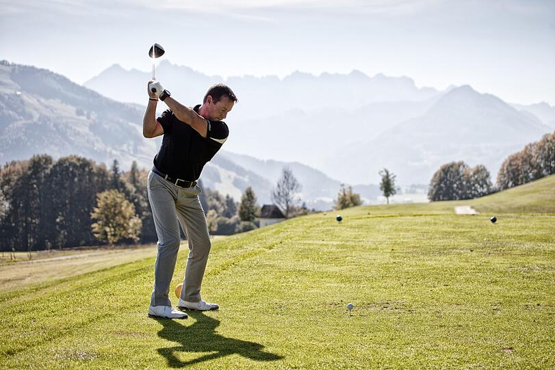 Für Golfer bietet der Kaiserwinkl mit drei Plätzen optimale Möglichkeiten.