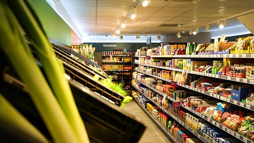 Ein Teil der Verbraucher lässt sich Lebensmittel nach Hause liefern, um nicht in den Supermarkt gehen zu müssen.