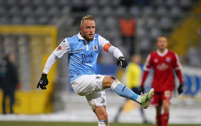 Der TSV 1860 testete am 3. Februar 2015 gegen die SpVgg Unterhaching im Grünwalder Stadion. Die Löwen gewannen 2:1 (1:0).