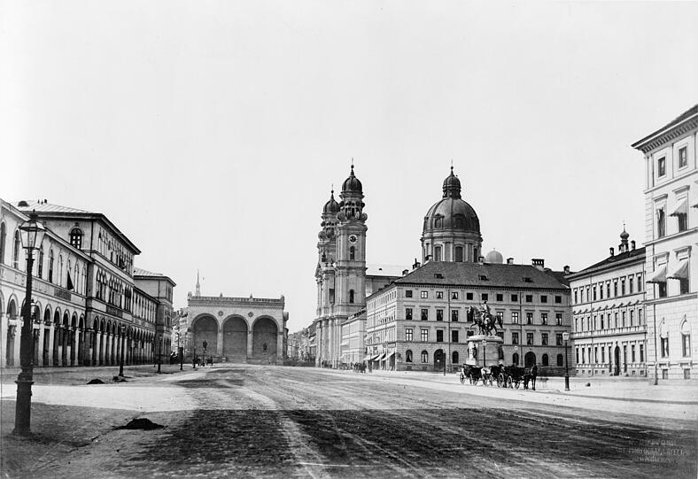 So sah der Odensplatz zu Thomas Manns Zeiten aus.