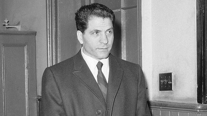Sonny Franzese am 24. März 1966 in einer Polizeistation in New York.