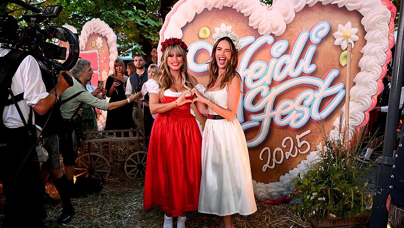 Kommt extra fürs "Heidifest" ihrer Model-Kollegin Heidi Klum (l.) nach München: Topmodel Alessandra Ambrosio. Kommt extra fürs "Heidifest" ihrer Model-Kollegin Heidi Klum (l.) nach München: Topmodel Alessandra Ambrosio.