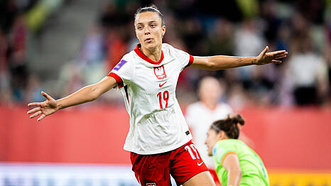 Die polnische Nationalspielerin Natalia Padilla Bidas kehrt zu den Fußballerinnen des FC Bayern zurück.
