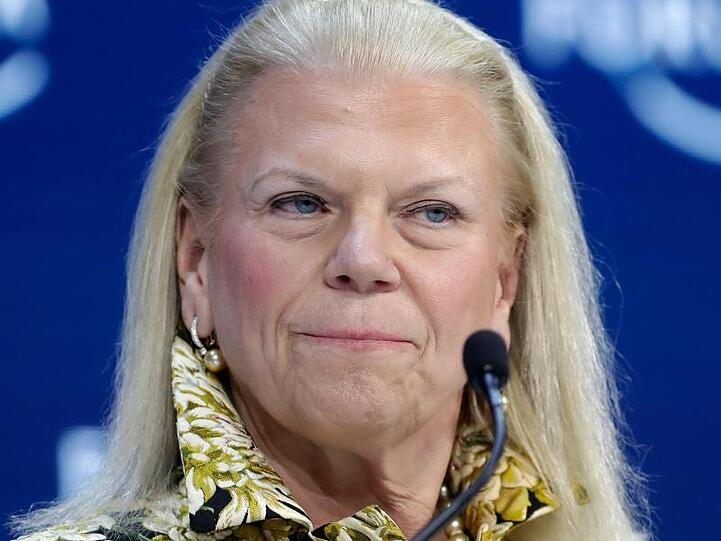 Ginni Rometty nimmt im Januar an einer Podiumsdiskussion auf dem Weltwirtschaftsforum in Davos teil. Die 62-Jährige hat ihren Rücktritt angekündigt.