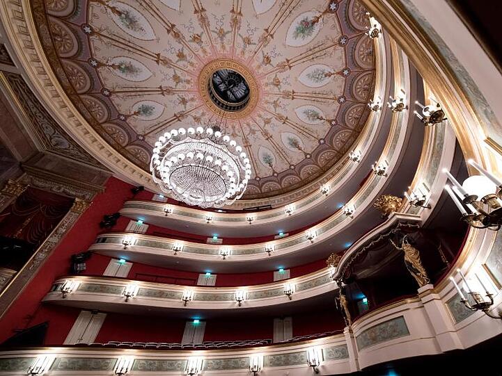 Der Theatersaal vom Gärtnerplatztheater in München. Foto: picture alliance/Sven Hoppe/dpa/Archivbild
