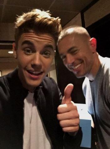Teenie-Star Justin Bieber im Selfie-Wahn.