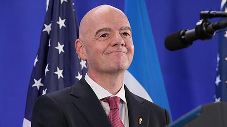 Gianni Infantino hat einem Bericht zufolge neue Pl&auml;ne mit der FIFA. (Archivbild)