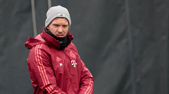 Julian Nagelsmann und der FC Bayern treffen im Achtelfinale der Champions League auf Salzburg. (Archivbild)