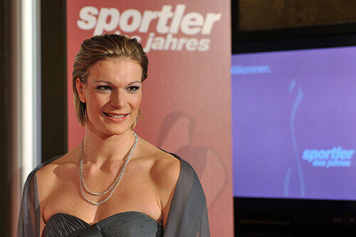 Die mehrfache Olympiasiegerin, Weltmeisterin und Sportlerin des Jahres macht auch neben der Piste eine gute Figur...