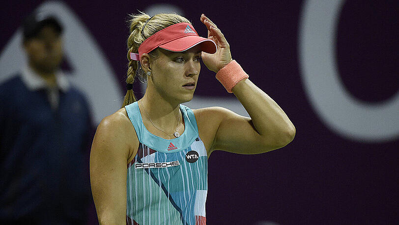 Angelique Kerber leistete sich gegen Zheng insgesamt 38 unbedrängte Fehler - ihr fehlten Spritzigkeit und Power. Angelique Kerber leistete sich gegen Zheng insgesamt 38 unbedrängte Fehler - ihr fehlten Spritzigkeit und Power.