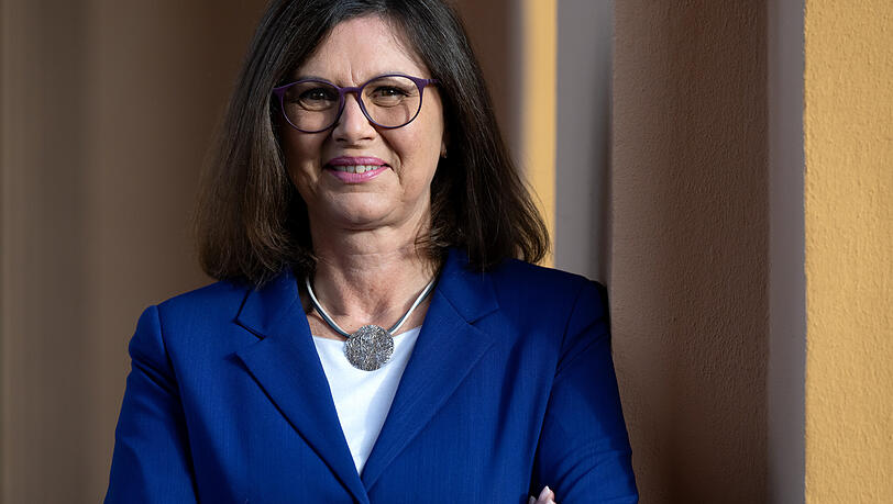 Nach einer Knie-OP geht es mit ihrer Gesundheit bergauf: Landtagspräsidentin Ilse Aigner. Nach einer Knie-OP geht es mit ihrer Gesundheit bergauf: Landtagspräsidentin Ilse Aigner.