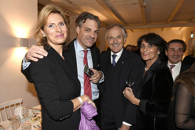 Weitere Bilder von der Party im Cavos.
