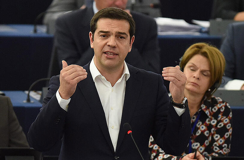 Die Zeit wird knapp für den griechischen Ministerpräsidenten Alexis Tsipras - bis Donnerstag 00:00 müssen die Griechen eine Reformliste vorlegen.