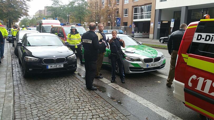 Die Bilder vom Einsatz nach der Messerattacke.