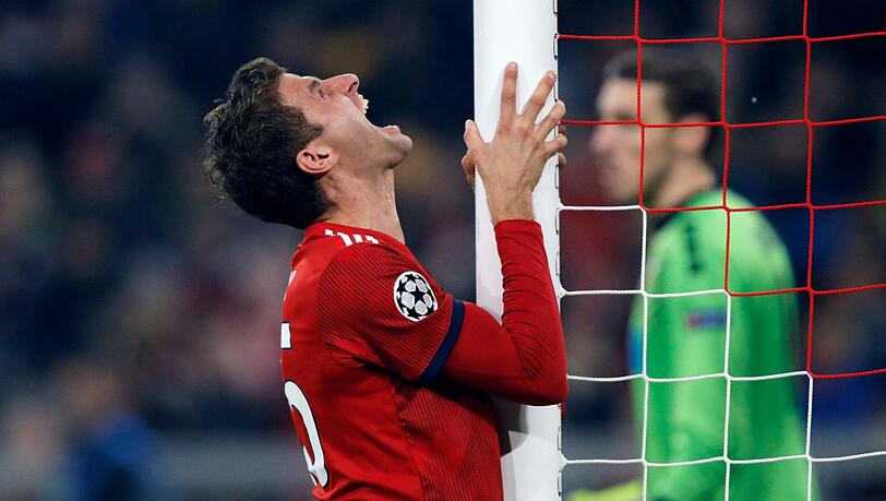 Auf Formsuche: Thomas Müller. Auf Formsuche: Thomas Müller.