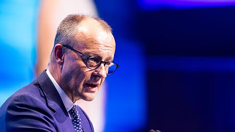 Beim Deutschlandtag der Jungen Union blies Kanzler Friedrich Merz (CDU) der Wind ins Gesicht. (Archivfoto)