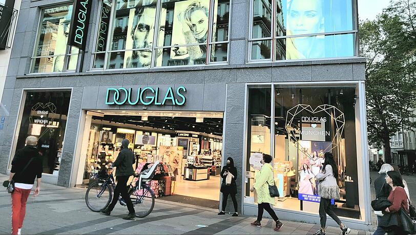 Der Douglas-Store in der Kaufingerstraße 17