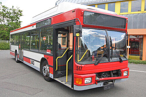 Die Horror-Fahrt mit diesem VAG-Bus der Linie 70 endete für fast alle Beteiligten äußerst glücklich. Nur zwei Menschen wurden leicht verletzt. Es hätte viel schlimmer ausgehen können.