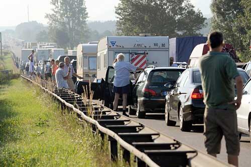 Geduld war angesagt für die heimfahrenden Urlauber